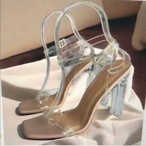 Forever 21 Women’s Nude Clear Heels Square Toe Size 7
